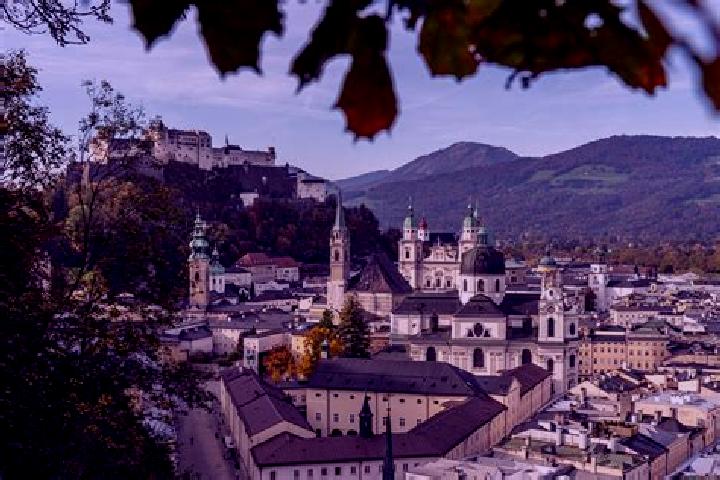 Nova, 23 — Escort in Mauer, Austria