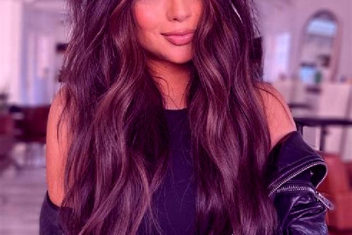 Nova, 24, a brunette dark-eyed indian companion based in Maniar. Offering Roleplay, Overnight, 69. Available for incall and outcall, overnight bookings avail...