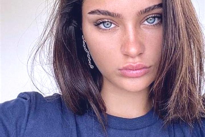 Nova, 24, a brunette dark-eyed middle eastern companion based in Ketou. Offering BDSM, Striptease, Dinner Date, OWO. Available for incall and outcall, day an...