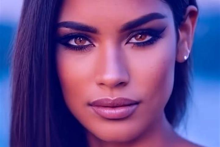 Nova, 24, a dark blonde green-eyed latina companion based in Damnica. Offering Party Girl, Erotic Massage, CIM, BDSM. Available for incall and outcall, day a...