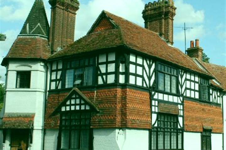 Nova, 24 — Escort in Dorchester on Thames, United Kingdom