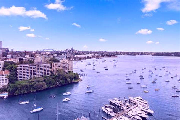 Nova, 24 — Escort in Elizabeth Bay, Australia