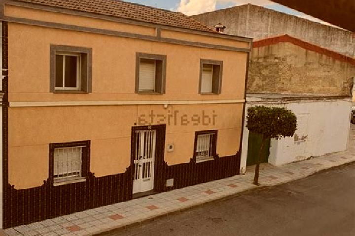 Nova, 24 — Escort in Esparragalejo, Spain