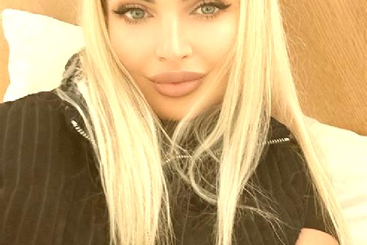 Nova, 24 — Escort in Kamenz, Germany