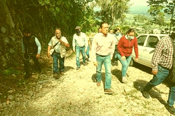 Nova, 24 — Escort in Tenejapam de Mata, Mexico