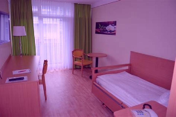 Nova, 24 — Escort in Waldburg, Germany