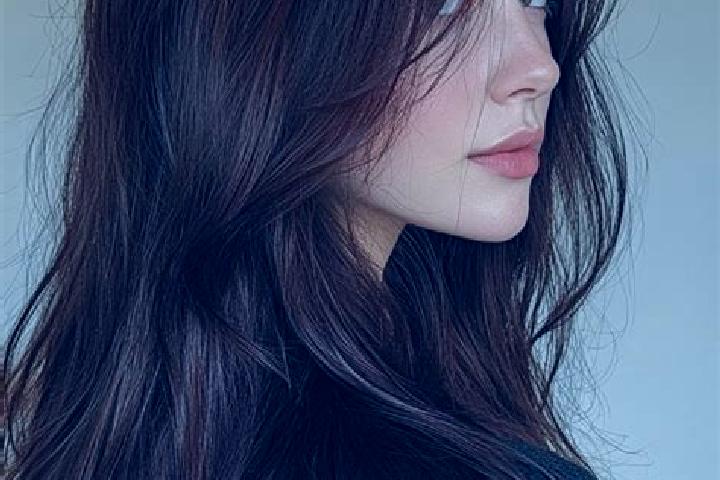Nova, 25, a auburn brown-eyed caucasian companion based in Padru. Offering Erotic Massage, Travel Companion, Party Girl, 69. Available for incall and outcall...