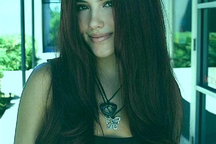 Nova, 25, a auburn dark-eyed latina companion based in Westhoffen. Offering 69, Duos, Roleplay. Available for incall and outcall, overnight bookings available.