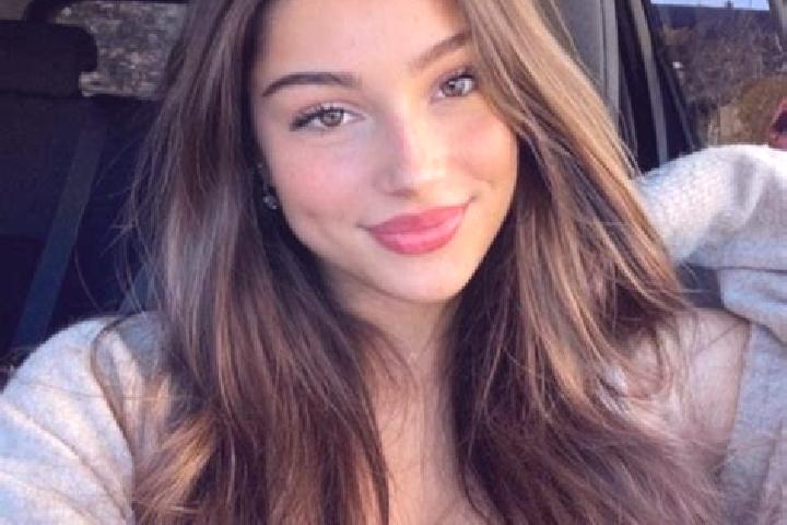 Nova, 25, a black hazel-eyed latina companion based in Monteu da Po. Offering Couples, Travel Companion, 69. Available for incall and outcall, day and evenin...
