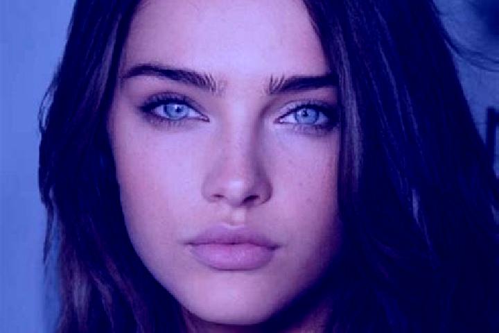 Nova, 25, a brunette blue-eyed middle eastern companion based in Kampung Ayer Keroh. Offering OWO, Erotic Massage, Striptease, Duos. Available for incall and...