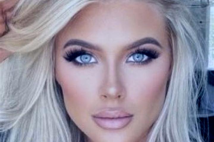 Nova, 25, a platinum blonde grey-eyed slavic companion based in Tilton-Northfield. Offering Tantra, Fetish, Couples, Duos, OWO. Available for incall and outc...