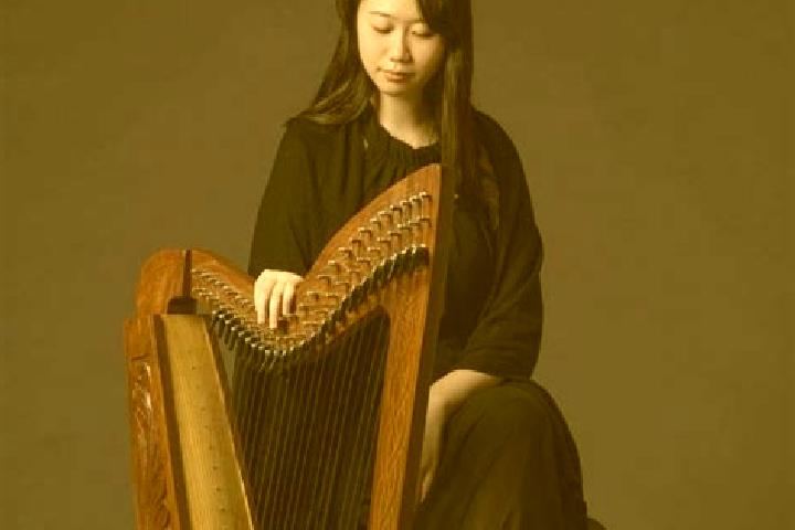 Nova, 25 — Escort in Gaohu, China