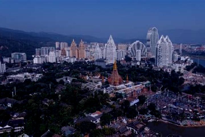 Nova, 25 — Escort in Jinghong, China