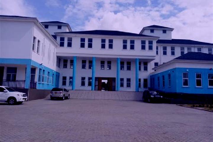 Nova, 25 — Escort in Mlandizi, Tanzania