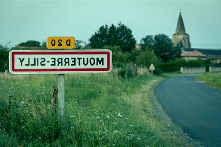 Nova, 25 — Escort in Mouterre-Silly, France
