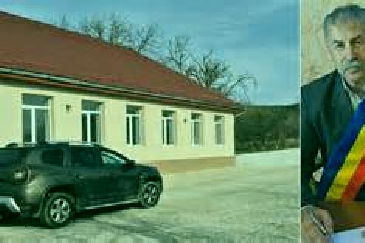 Nova, 25 — Escort in Pomezeu, Romania