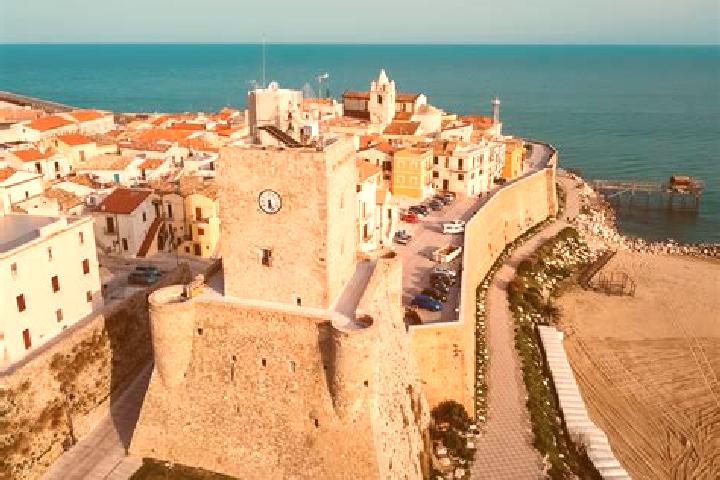 Nova, 25 — Escort in Termoli, Italy