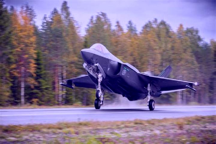 Nova, 25 — Escort in Tervo, Finland