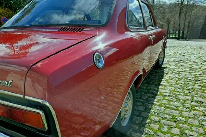 Nova, 25 — Escort in Villerot, Belgium