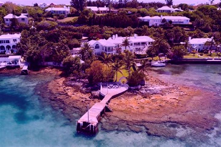 Nova, 25 — Escort in Warwick Parish, Bermuda