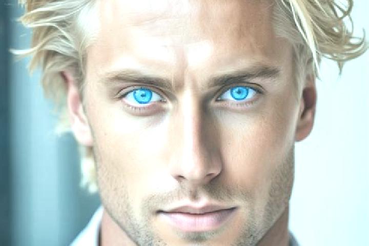 Nova, 26, a black blue-eyed european companion based in Odrzechowa. Offering OWO, Fetish, Roleplay. Available for incall and outcall, day and evening dates.