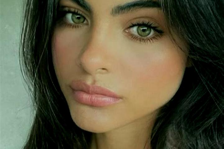 Nova, 26, a black hazel-eyed caucasian companion based in Santo Antonio da Platina. Offering Couples, Erotic Massage, Party Girl, Deep French Kissing, Travel...