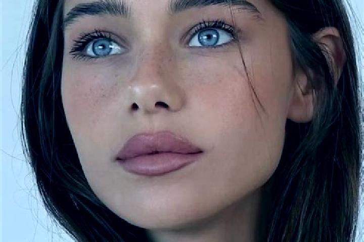 Nova, 26, a brunette brown-eyed middle eastern companion based in Portari. Offering Massage, Party Girl, Domination. Available for incall and outcall, overni...