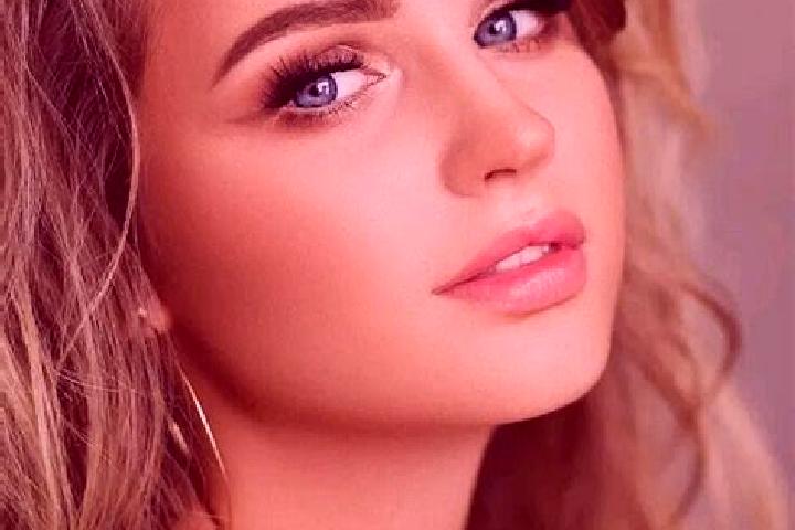 Nova, 26, a dark blonde blue-eyed middle eastern companion based in Los Tumines. Offering Dinner Date, Striptease, GFE, 69. Available for incall and outcall,...