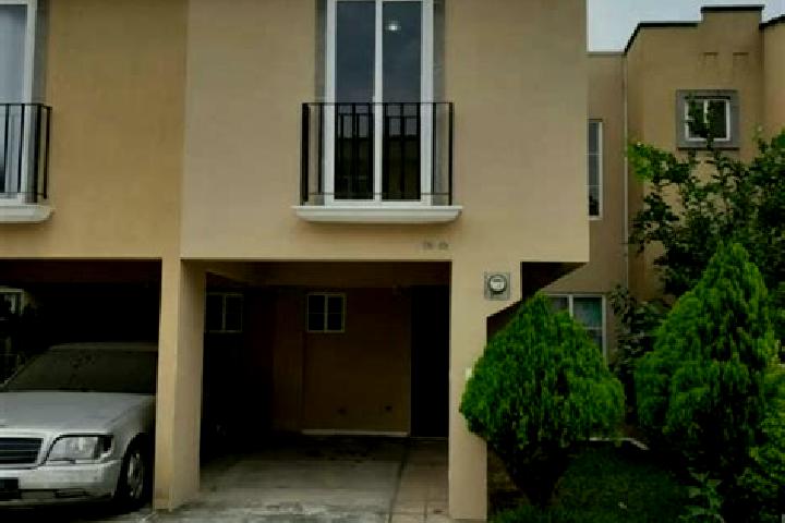 Nova, 26 — Escort in Colonia Villas de Tolimpa, Mexico