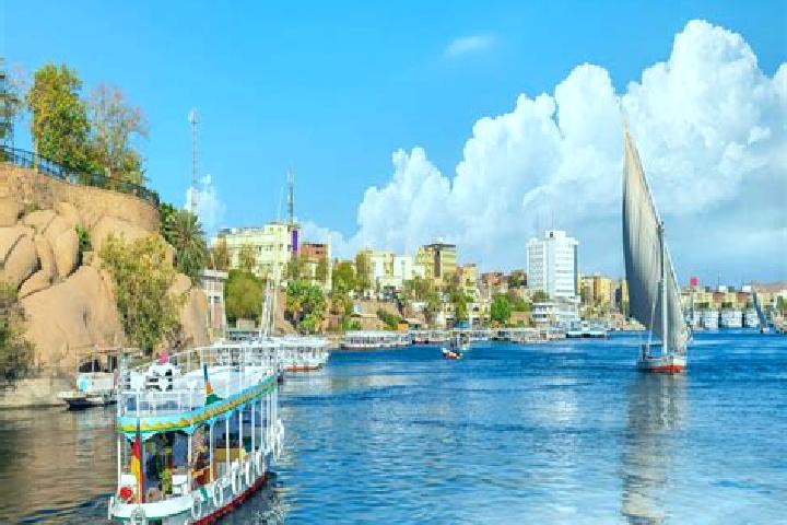 Nova, 26 — Escort in Hihya, Egypt