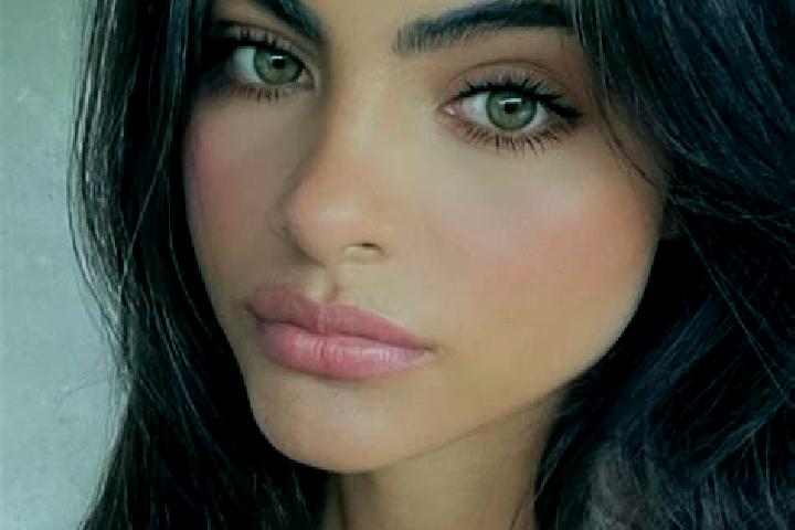 Nova, 27, a black green-eyed indian companion based in Magitang. Offering OWO, Couples, Domination, Prostate Massage, Dinner Date. Available for incall and o...