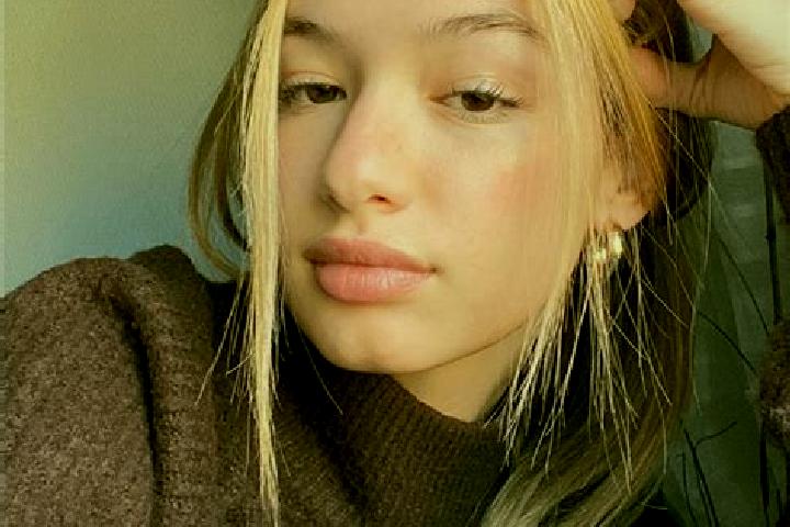 Nova, 27, a blonde brown-eyed caucasian companion based in Grzmiaca. Offering BDSM, Domination, Party Girl, CIM. Available for incall and outcall, day and ev...