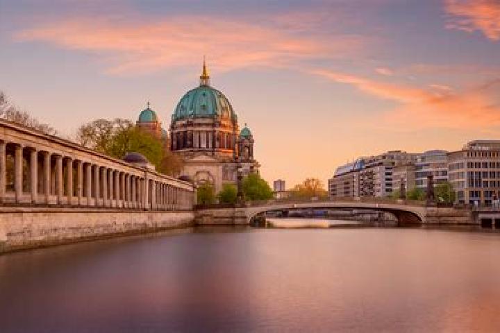 Nova, 27 — Escort in Buergerpark, Germany