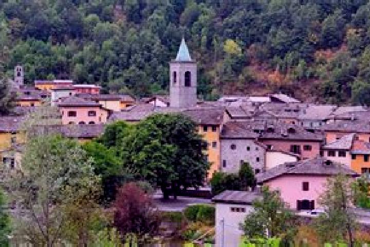 Nova, 27 — Escort in Fiumalbo-Dogana, Italy