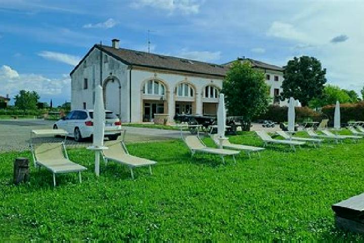 Nova, 27 — Escort in Gorgo al Monticano, Italy