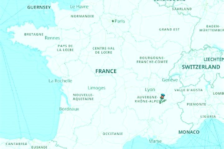 Nova, 27 — Escort in La Chapelaude, France