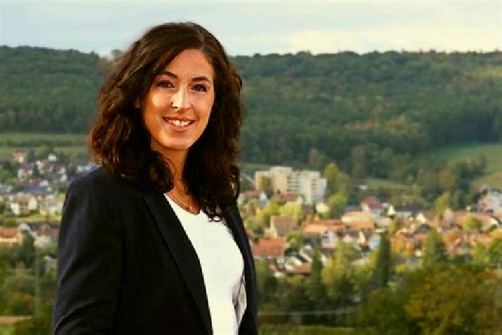 Nova, 27 — Escort in Ruemmingen, Germany