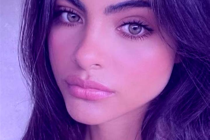 Nova, 28, a brunette amber-eyed indian companion based in Karroesten. Offering Dinner Date, Overnight, Domination. Available for incall and outcall, overnigh...