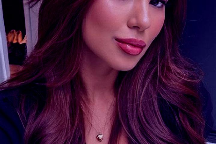 Nova, 28, a chestnut brown-eyed latina companion based in Naima. Offering Dinner Date, OWO, Girlfriend Experience. Available for incall and outcall, overnigh...