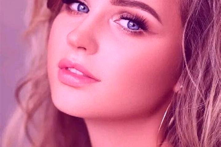 Nova, 28, a dark blonde blue-eyed caribbean companion based in Songshi. Offering Striptease, Party Girl, Erotic Massage, Girlfriend Experience. Available for...