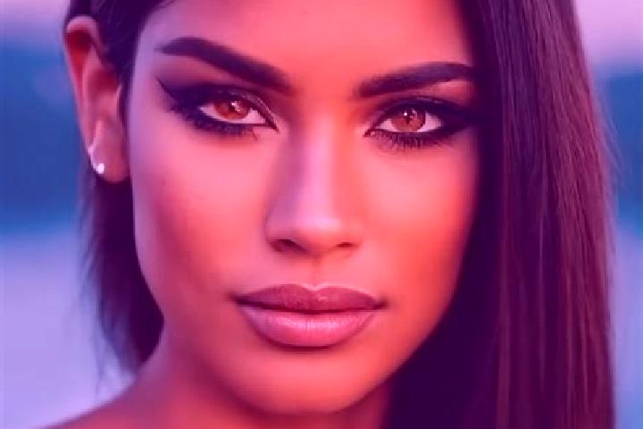 Nova, 28, a red hazel-eyed latina companion based in Cihuni. Offering A-Level, Girlfriend Experience, Dinner Date. Available for incall and outcall, day and ...