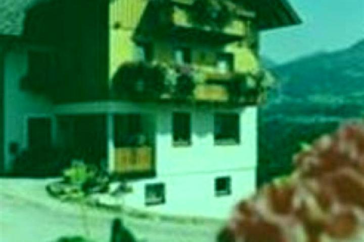 Nova, 28 — Escort in Haus im Ennstal, Austria