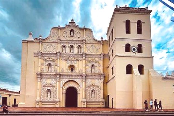Nova, 28 — Escort in La Concepcion, Honduras