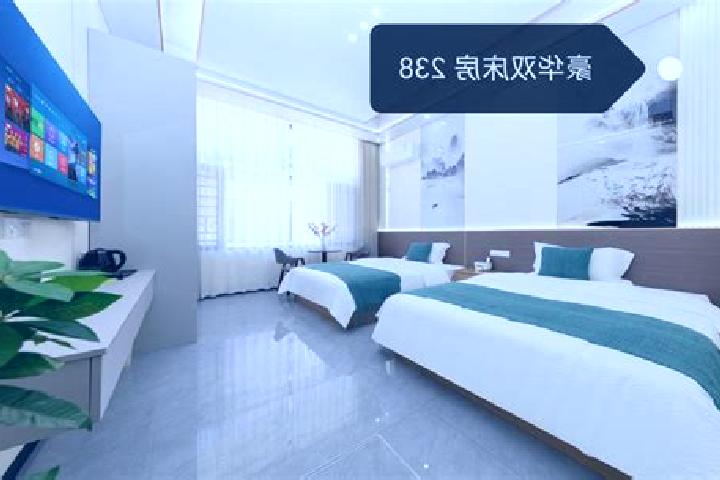 Nova, 28 — Escort in Qinglong, China