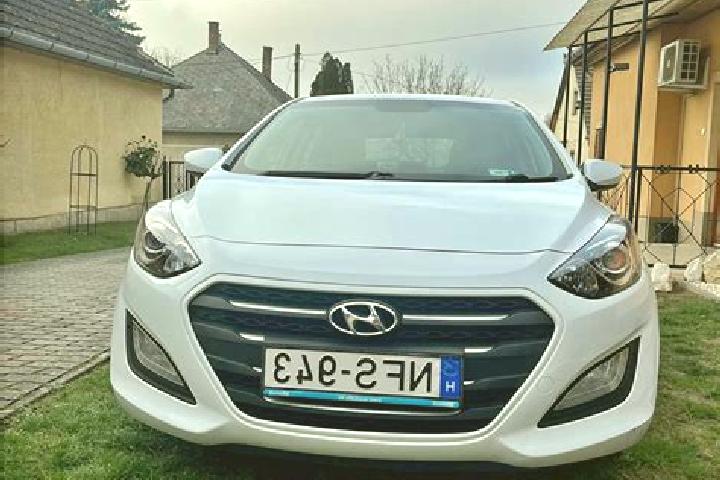 Nova, 28 — Escort in Tab, Hungary