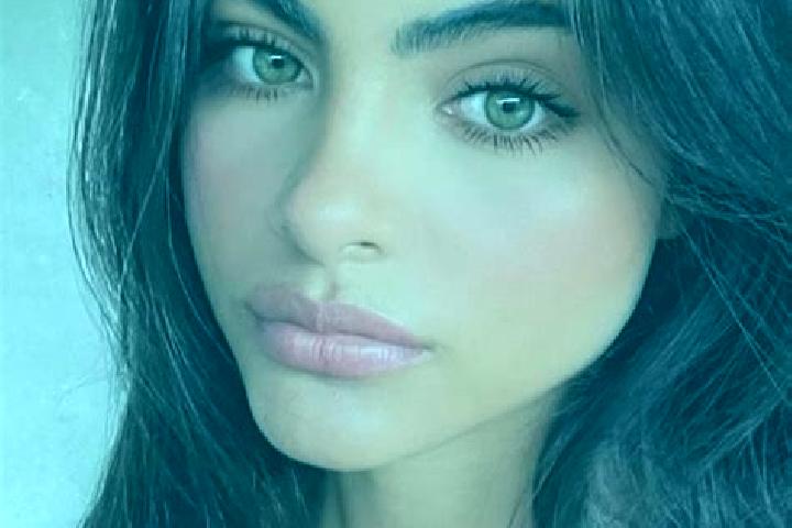 Nova, 29, a brunette dark-eyed middle eastern companion based in Pegestorf. Offering Deep French Kissing, Dinner Date, Prostate Massage, Travel Companion. Av...