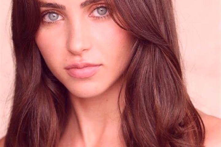 Nova, 29, a chestnut dark-eyed latina companion based in Amami. Offering Deep French Kissing, Striptease, 69. Available for incall and outcall, day and eveni...