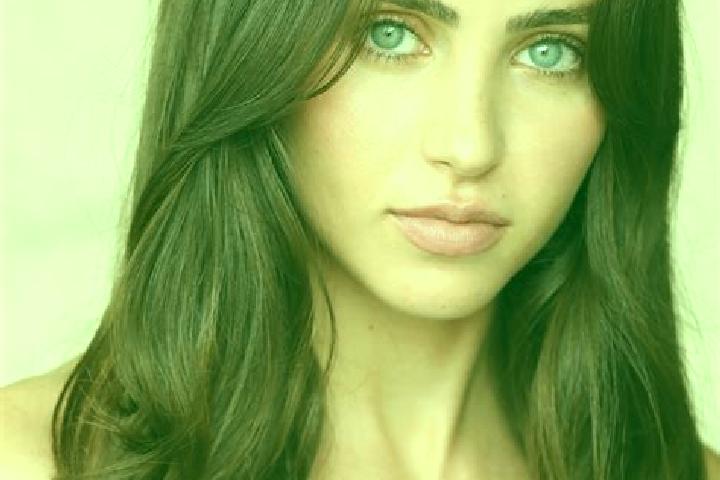 Nova, 29, a dark blonde brown-eyed mediterranean companion based in Heechterp. Offering Erotic Massage, Dinner Date, Roleplay, A-Level, 69. Available for inc...