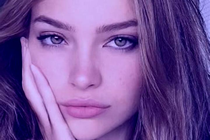 Nova, 29, a dark blonde hazel-eyed latina companion based in Chiriqui Grande. Offering Deep French Kissing, CIM, GFE. Available for incall and outcall, overn...