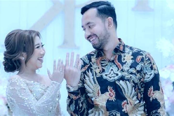 Nova, 29 — Escort in Kenca, Indonesia